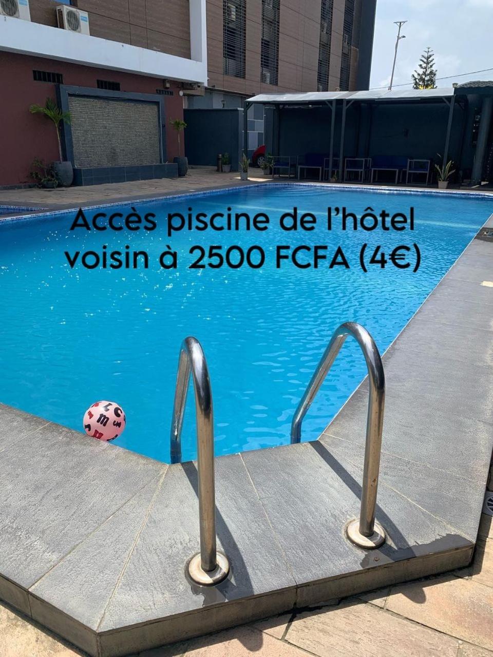 Dodoo Lodge Cotonou Exterior foto